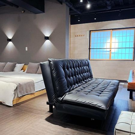 Апартаменты Tokiwa 10 Building 6Min Walk From Ikebukuro Station Direct Access To The Airport Токио Экстерьер фото